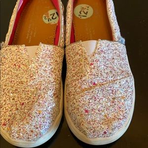 Toms slips kids shoes